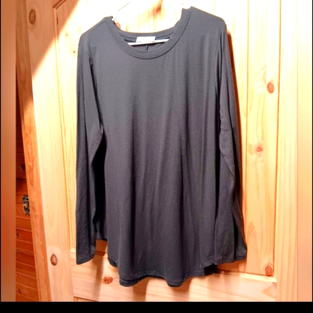 Zenana Long Sleeve Tunic Top EUC